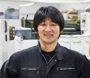 岩谷工場長